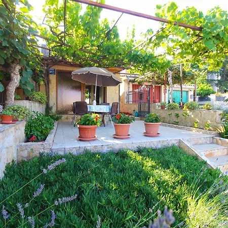 Fuer 2 Personen Ca 20 Qm In Pula, Istrien Istrische Riviera * Pula